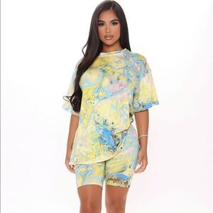 NWT Fashion Nova In a Daze Biker Short Set - Yellow - Size 1X